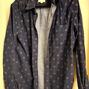 AE Classic Fit Button Down Shirt